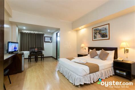 stone house quezon city|Rooms .